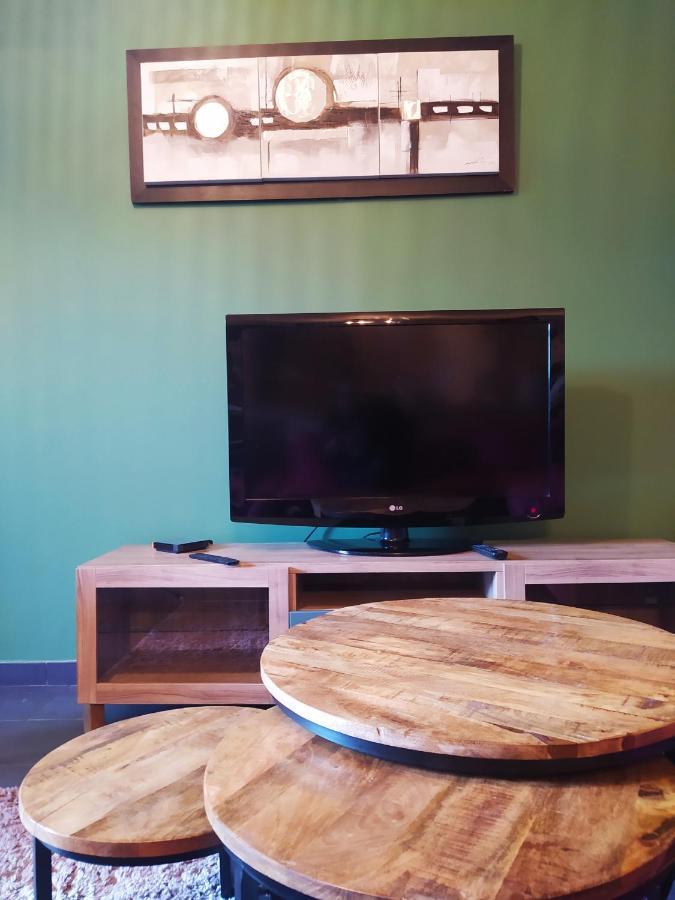 Spacieux Appartement Au Calme 15Min Sud De Lyon Proche Metro Et Gare Confluence Aquarium Gerland Oullins Exterior foto
