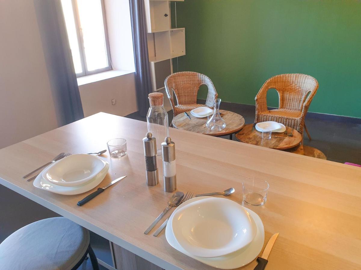 Spacieux Appartement Au Calme 15Min Sud De Lyon Proche Metro Et Gare Confluence Aquarium Gerland Oullins Exterior foto